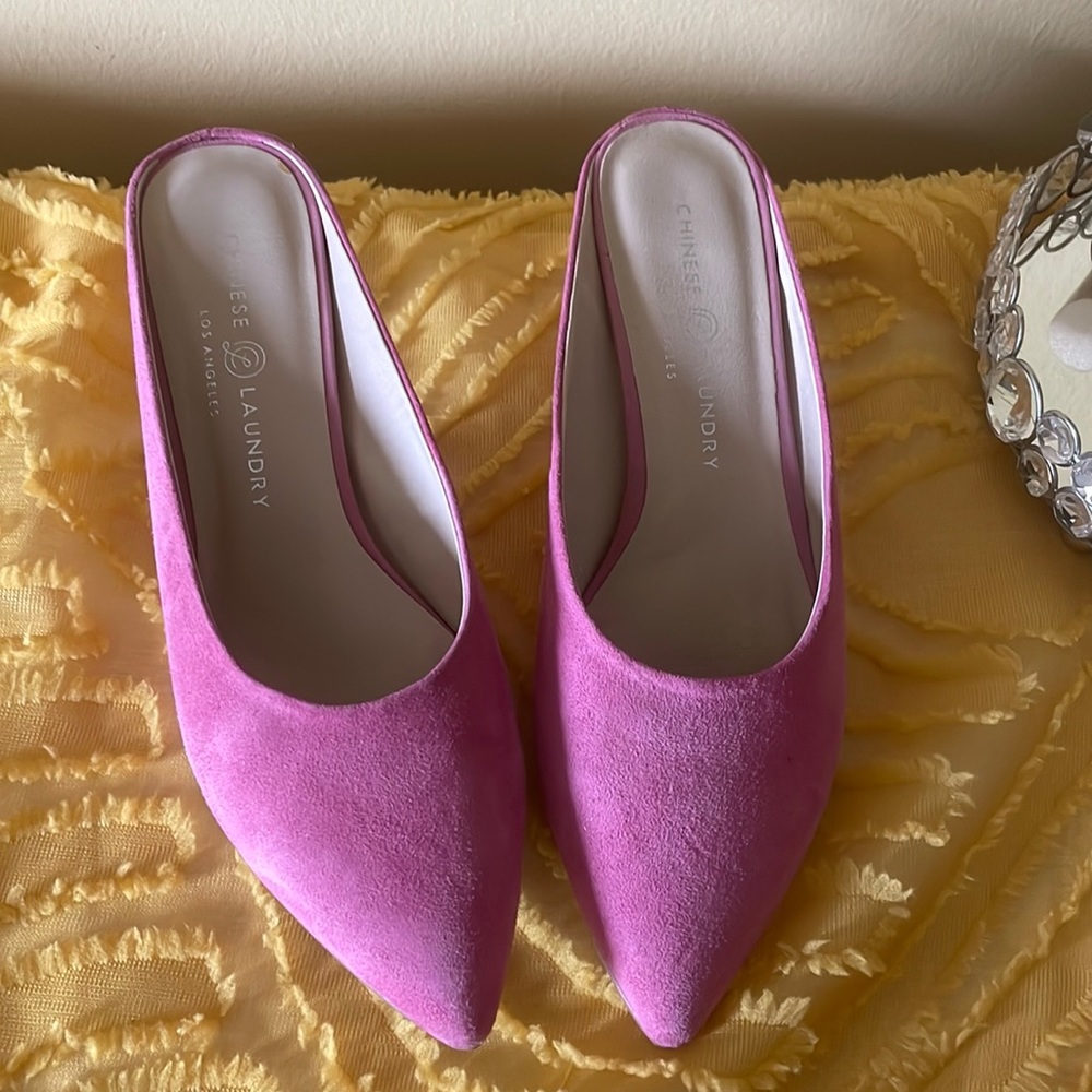 Chinese Laundry pink kitten heels